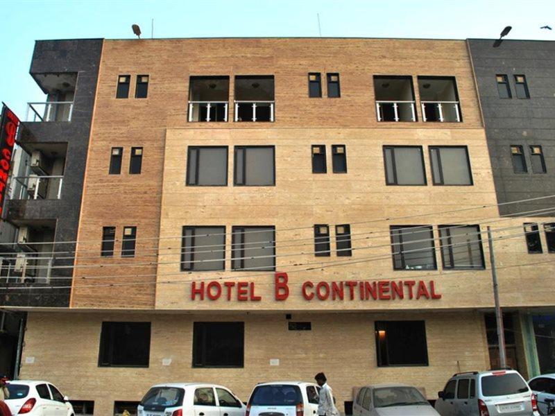 Hotel B Continental Δελχί Εξωτερικό φωτογραφία