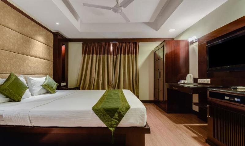Hotel B Continental Δελχί Εξωτερικό φωτογραφία